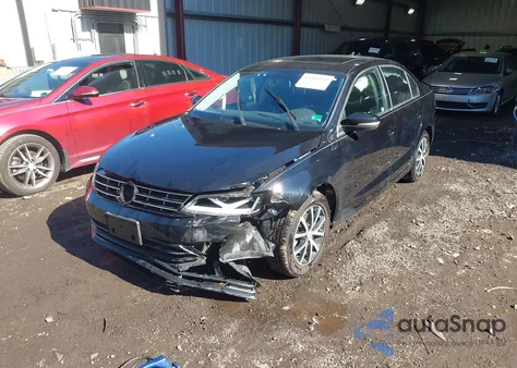 2018 Volkswagen Jetta 1.4T Se/1.4T Wolfsburg Edition из США, поврежденный, VIN 3VWDB7AJXJM260428